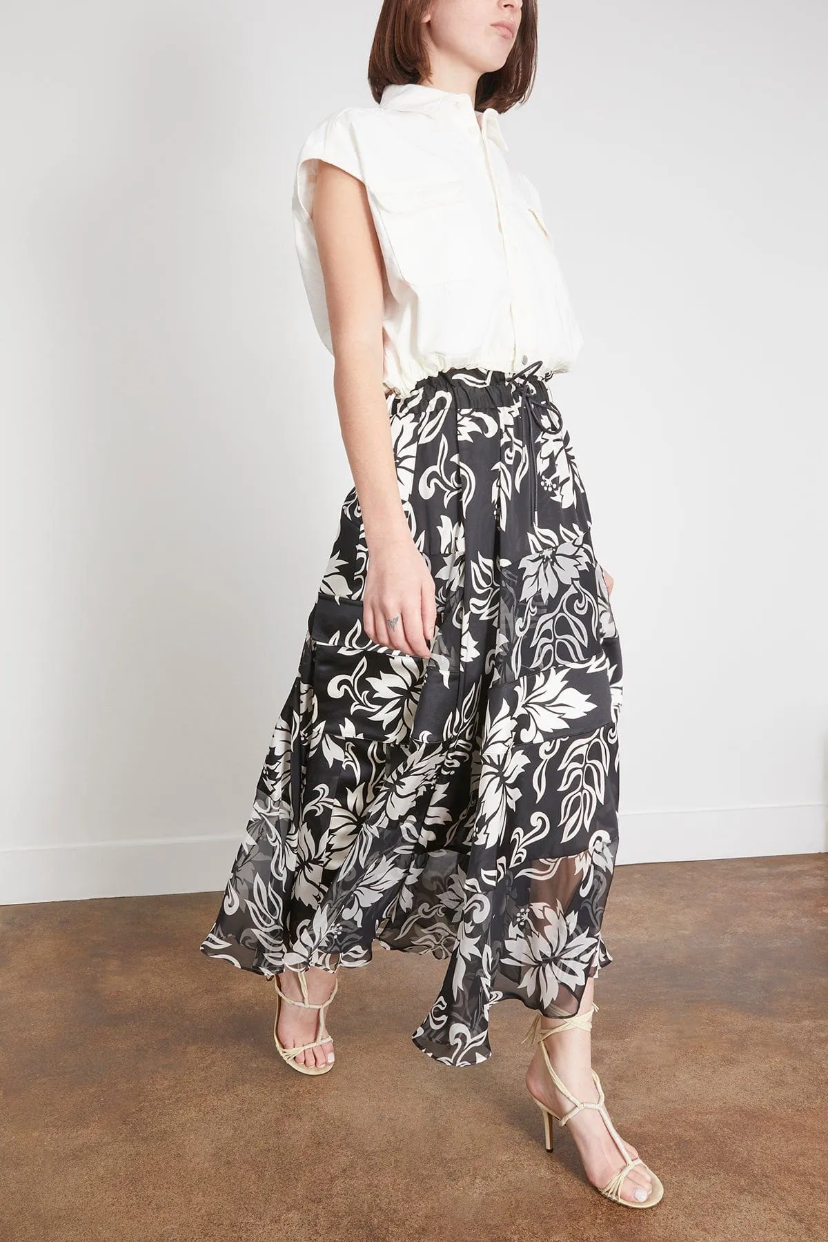 Floral Print Skirt in Black