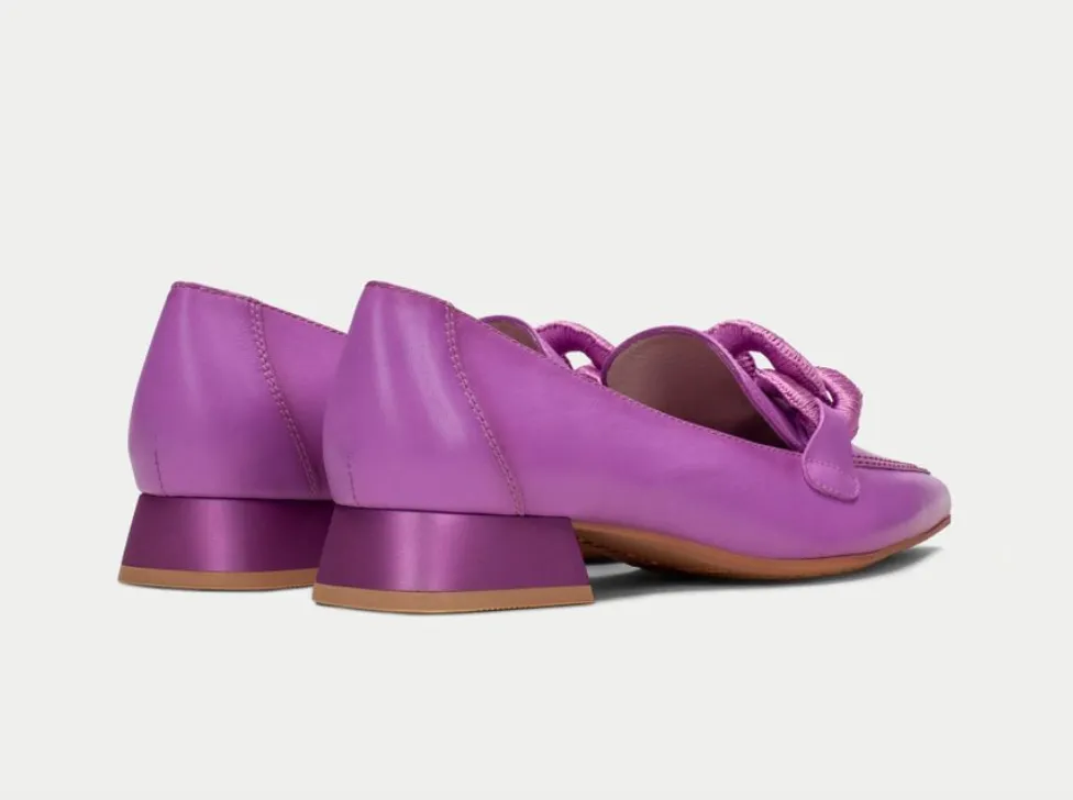 HV243375 Dali Violet Loafer