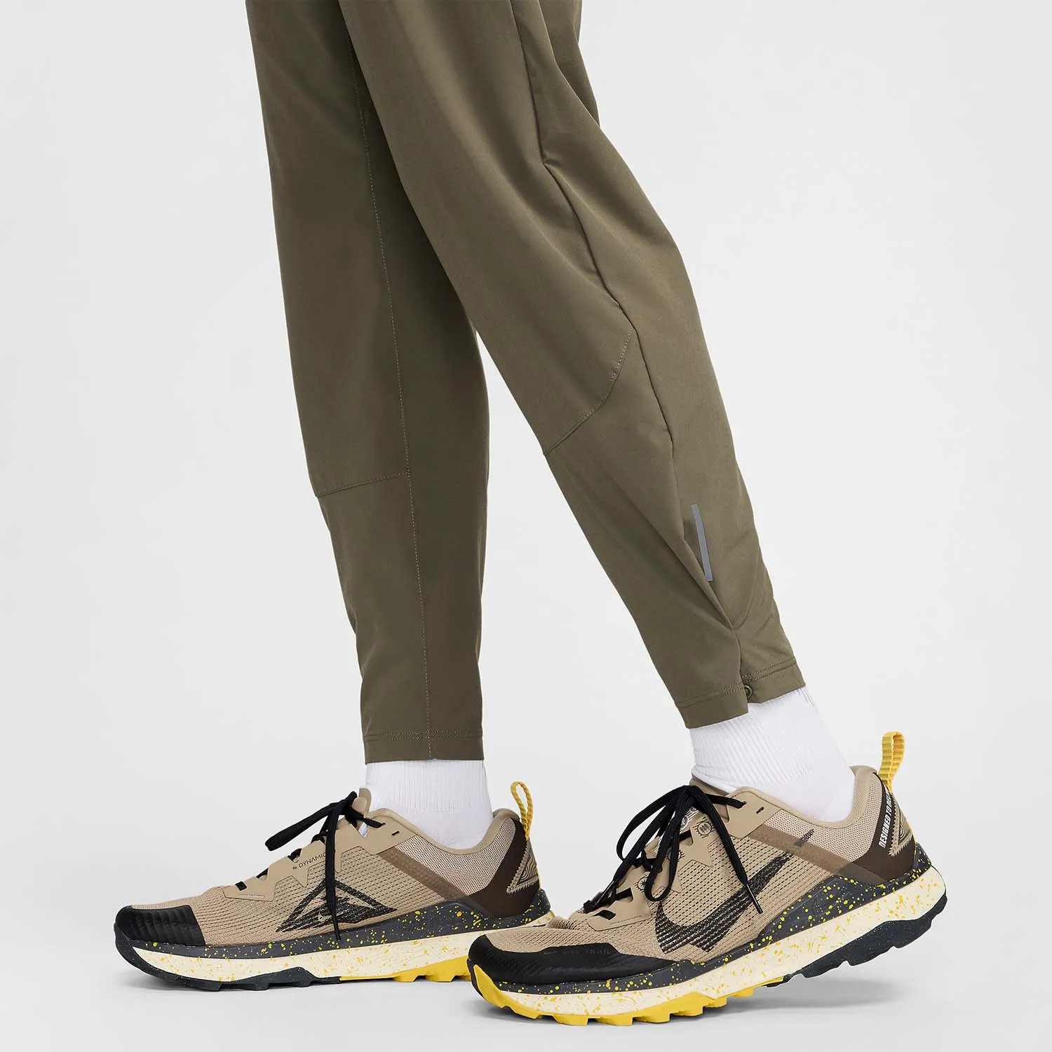 Nike Dri-FIT Down Range Pantaloni  Medium Olive/Black