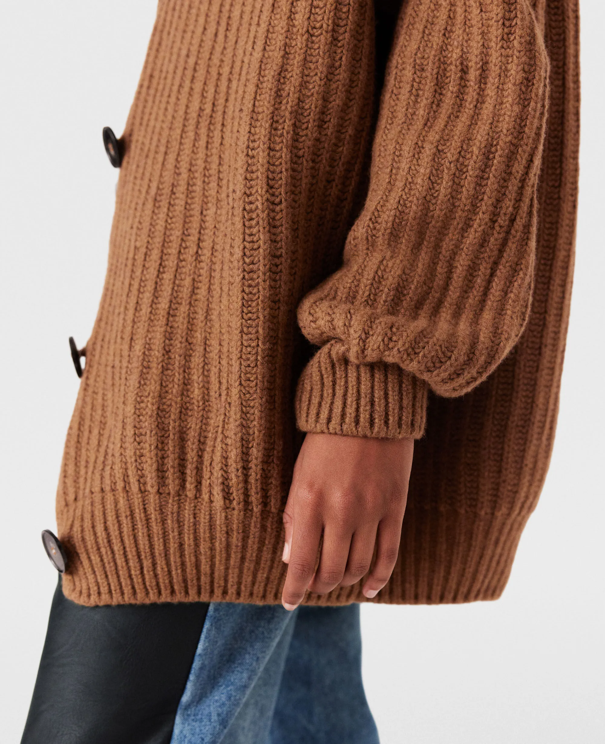 Oversized Ribbed V-Neck Cardigan 