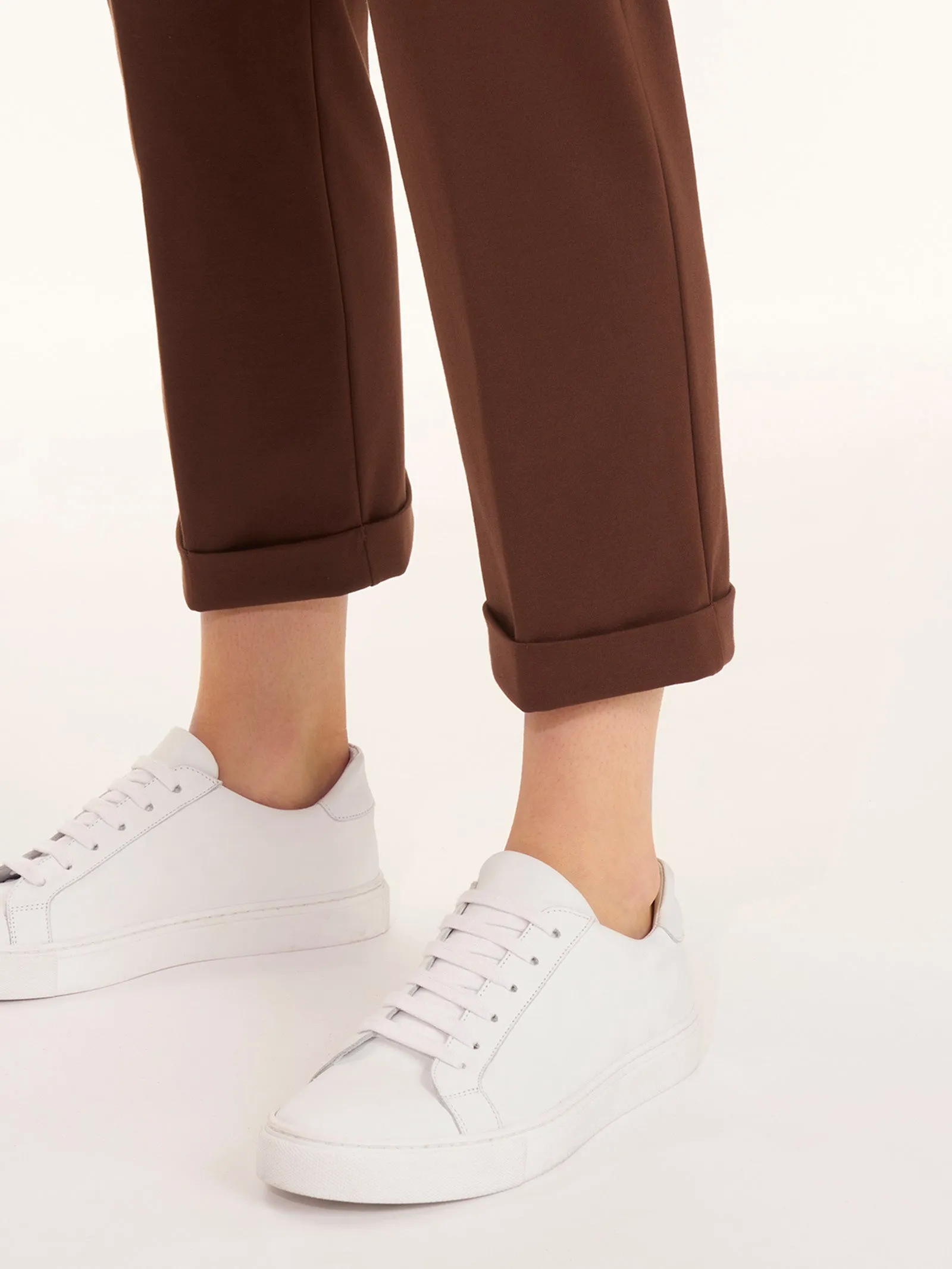 Pantalone dritto con tasche corto in Compact Light - Bianco