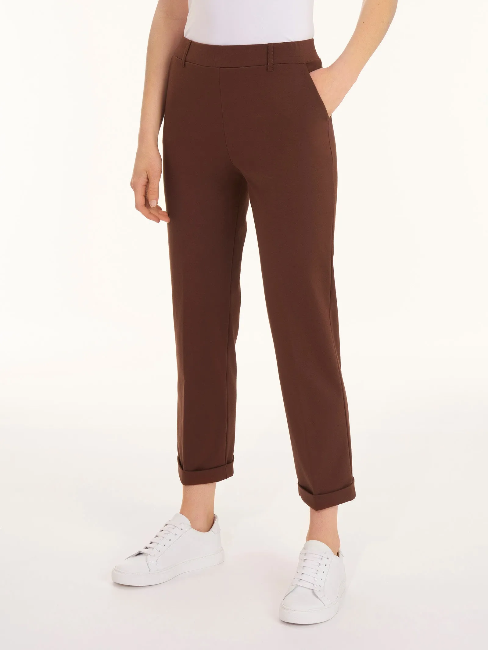 Pantalone dritto con tasche corto in Compact Light - Cappuccino