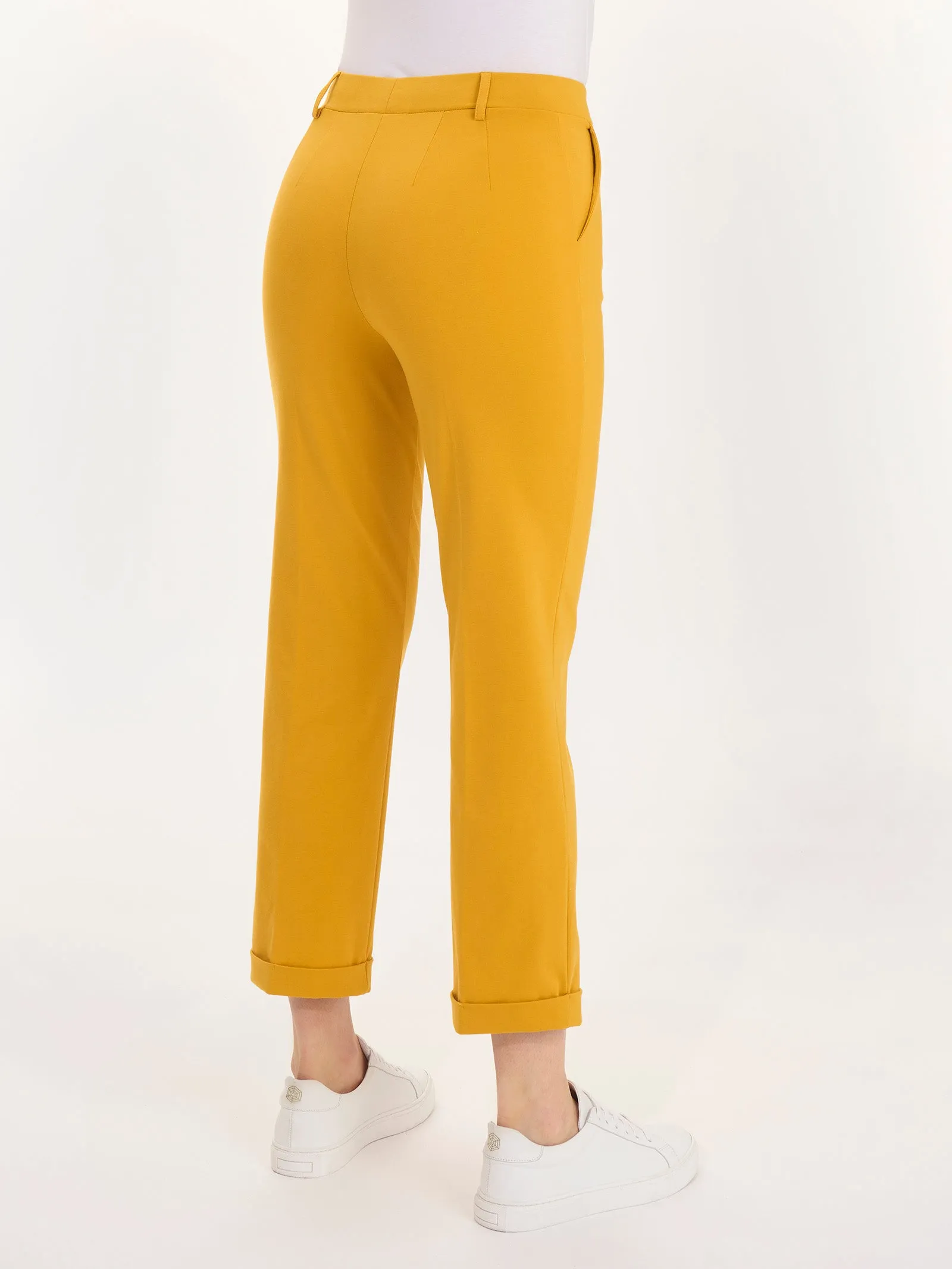 Pantalone dritto con tasche corto in Compact Light - Golden Spice