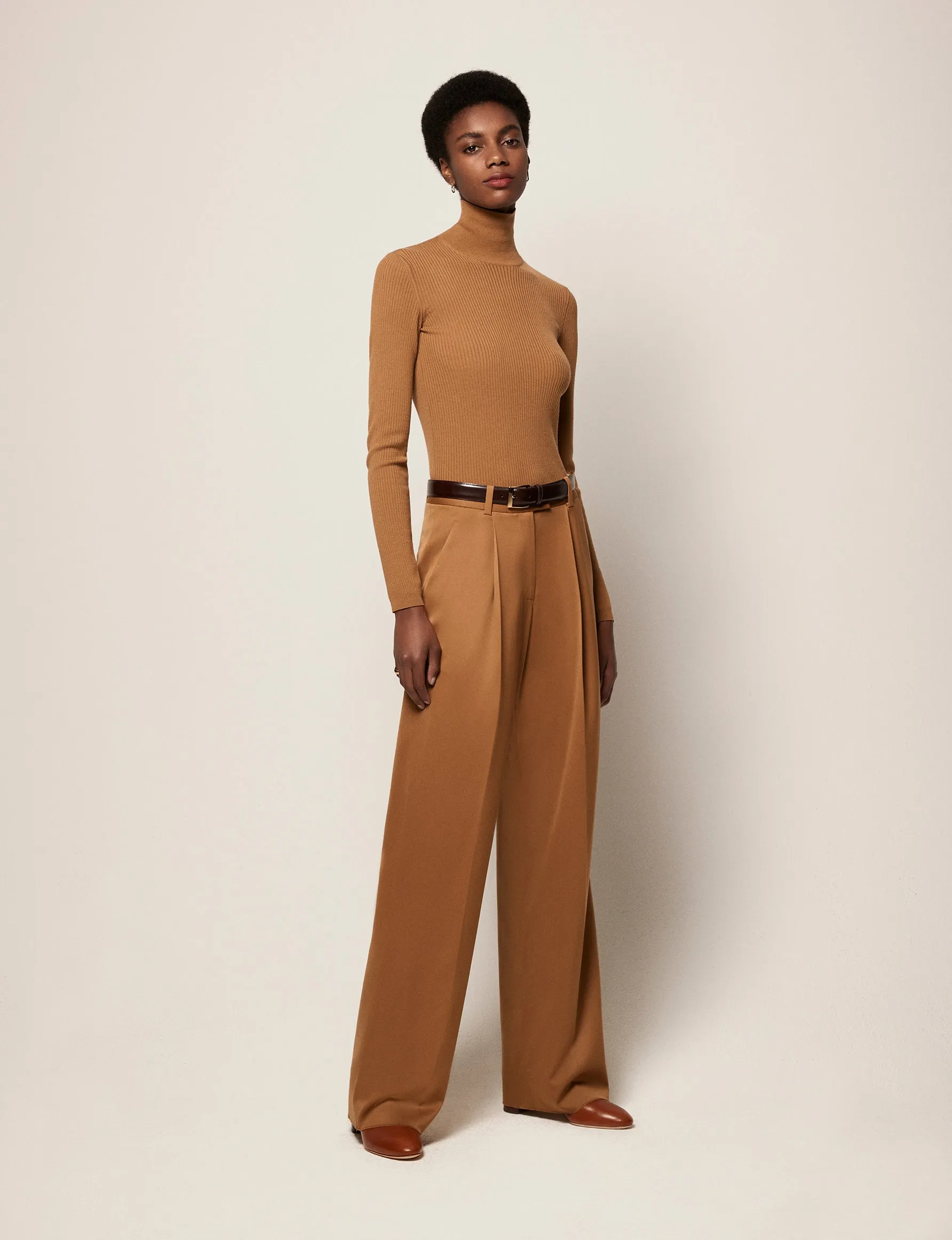 Relaxed Wide Leg Pant