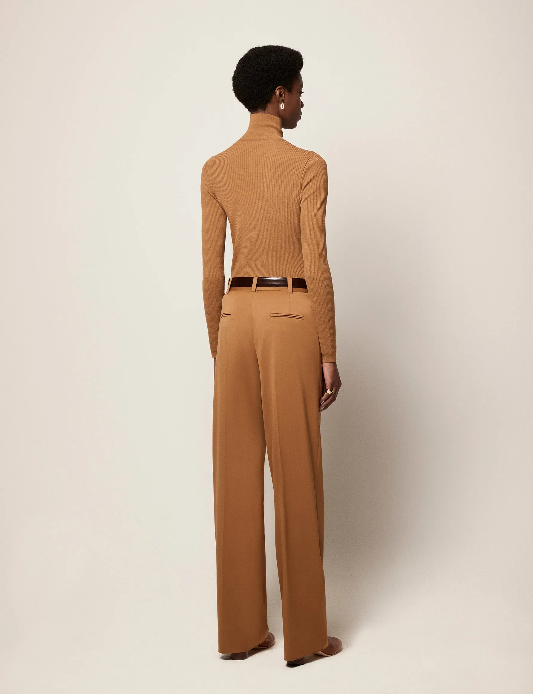 Relaxed Wide Leg Pant