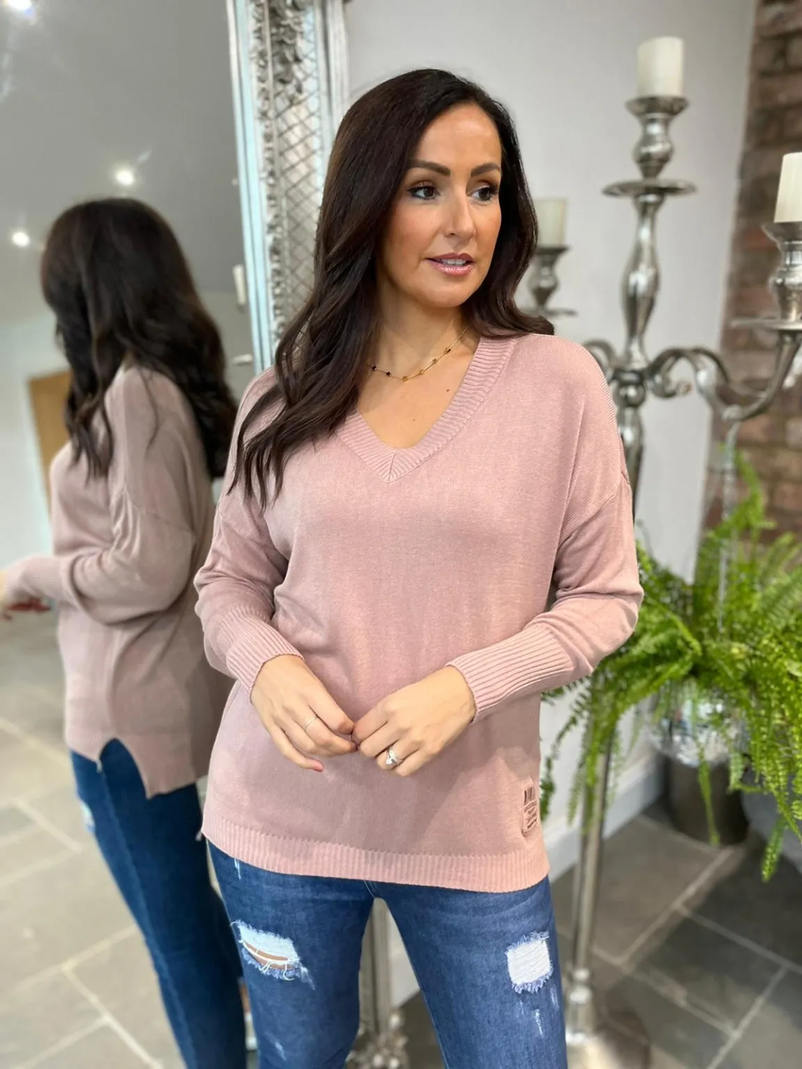 Ribbed V Neck Fine Knit Roxanne