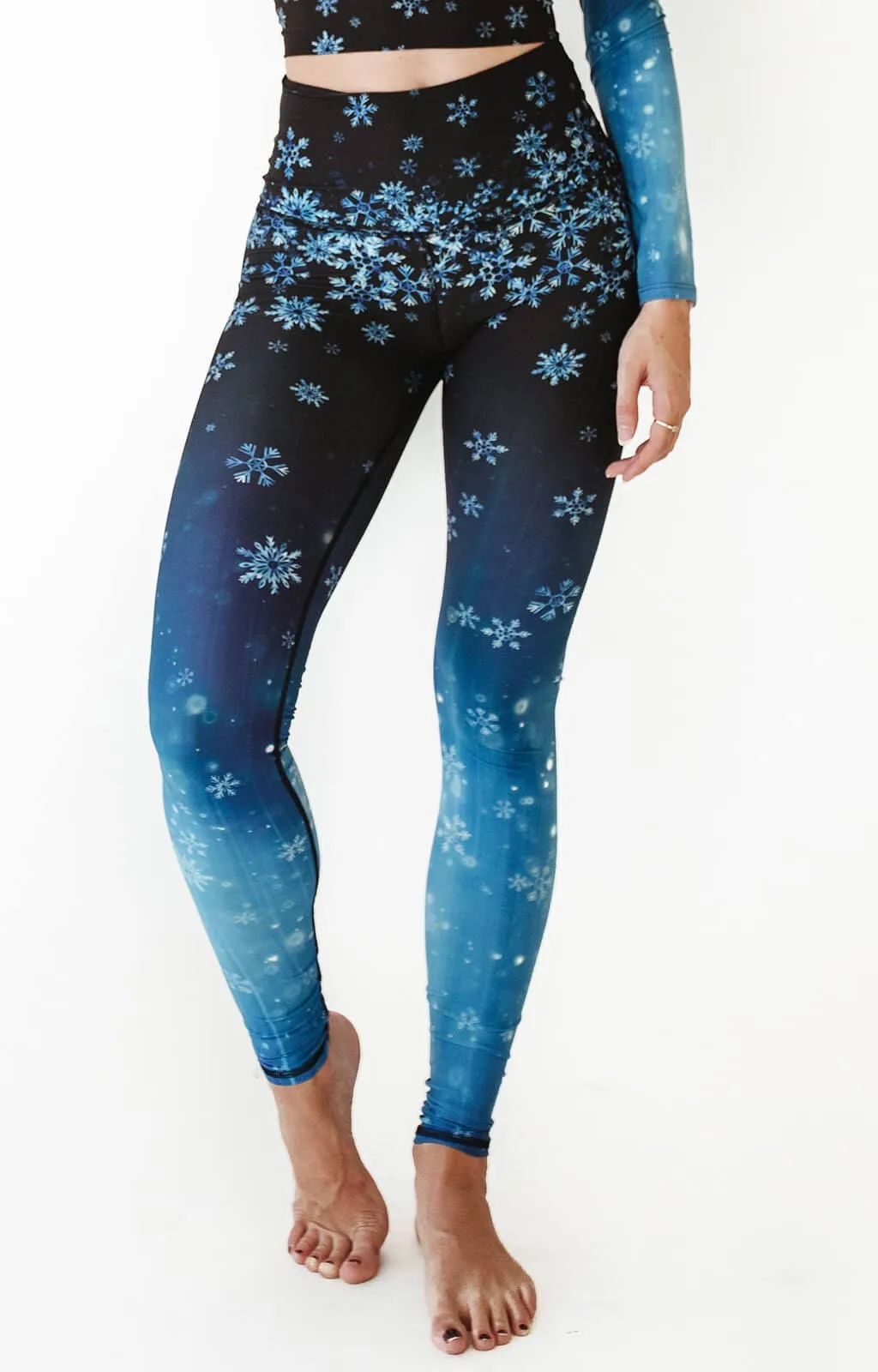 Snowy Night Printed Yoga Leggings