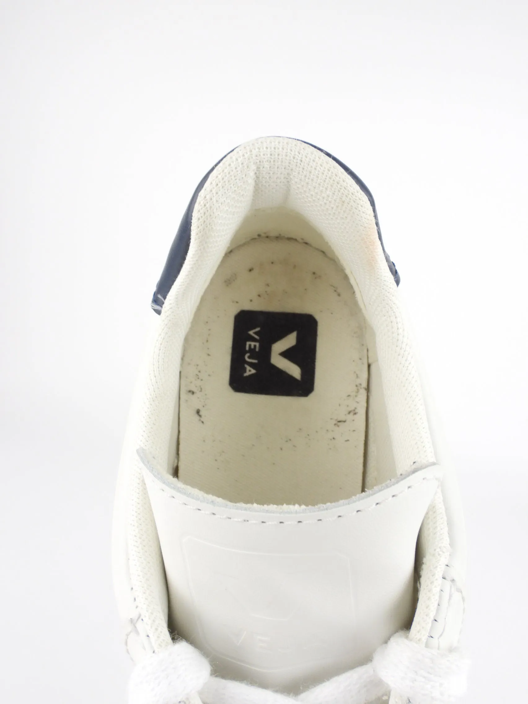 Veja White, Red and Navy Vegan Urca Cwl Brittany Lace Up Sneakers -37 / 6