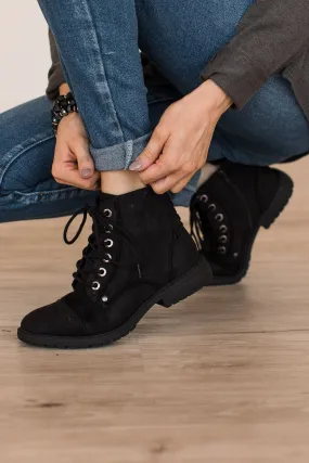 Very G Birdie Booties- Black