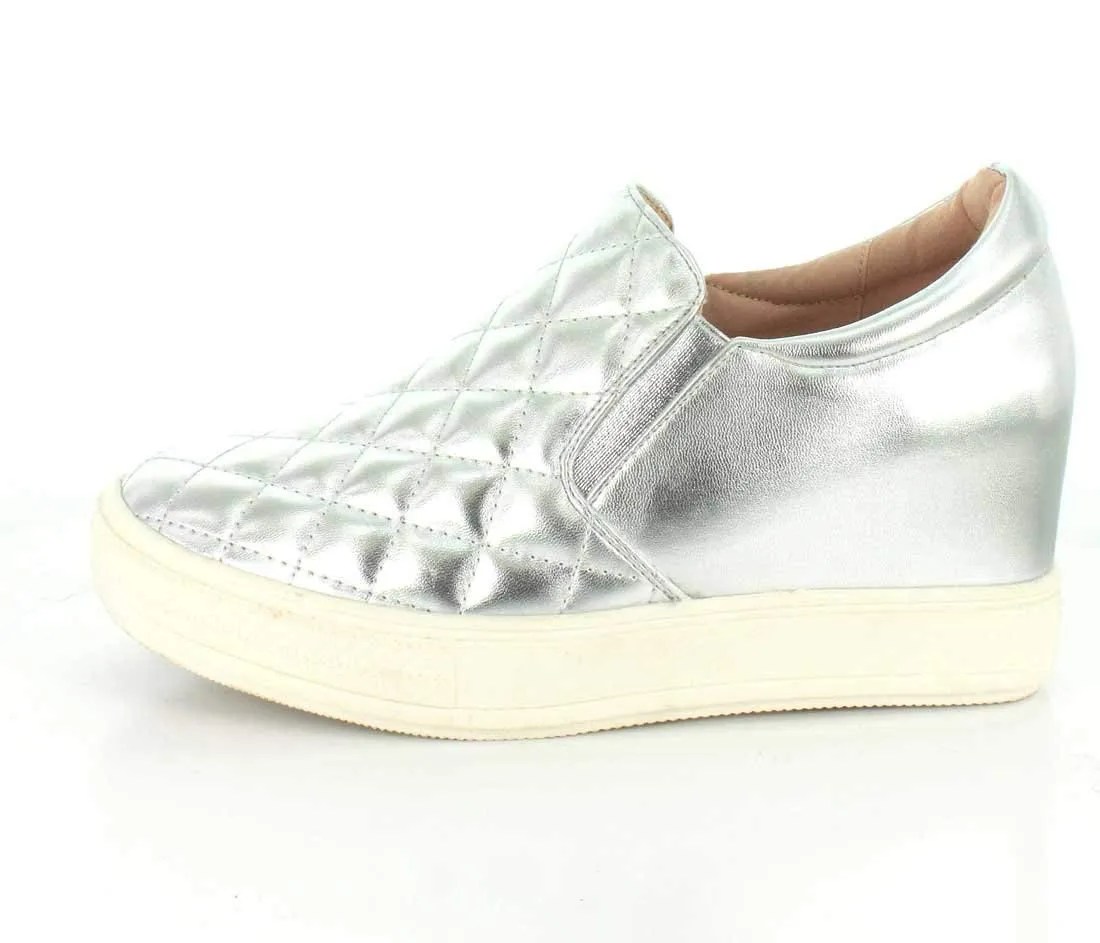 Wanted Womens Bushkill Slip-on Wedge Sneaker